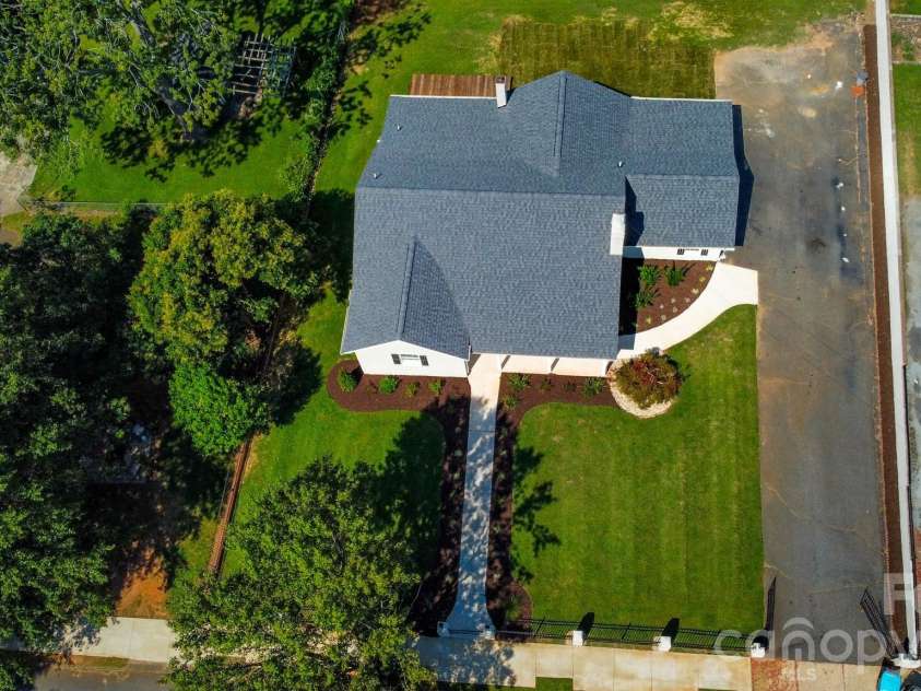 118 Alexander Street, Forest City, NC 28043.  MLS# CAR4419932, YatesRealty ID 48953. 
