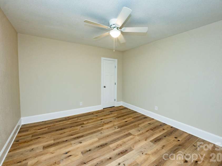 118 Alexander Street, Forest City, NC 28043.  MLS# CAR4419932, YatesRealty ID 48953. Bedroom