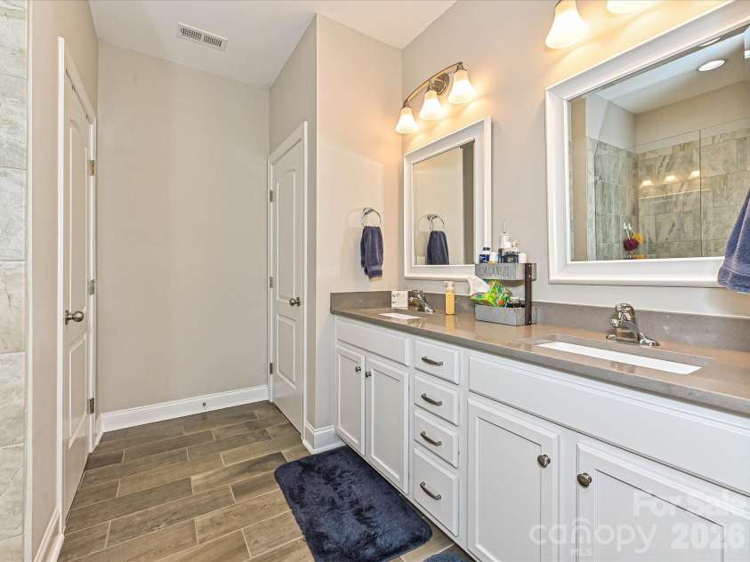 10979 Sparkle Creek Drive, Midland, NC 28107.  MLS# CAR4420352, YatesRealty ID 48955. 