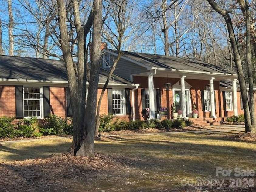 1414 Clark Place, Lancaster, SC 29720.  MLS# CAR4421006, YatesRealty ID 48959. 