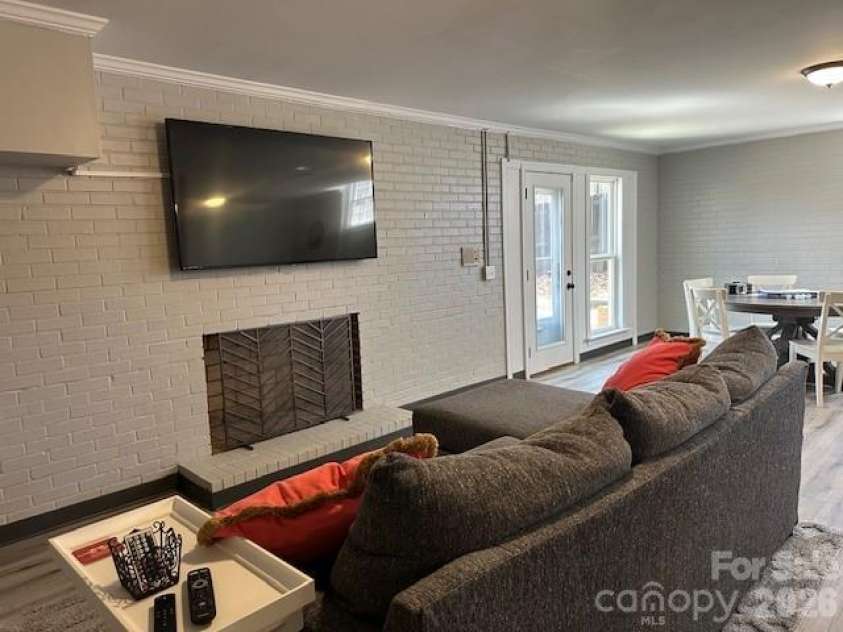 1414 Clark Place, Lancaster, SC 29720.  MLS# CAR4421006, YatesRealty ID 48959. 