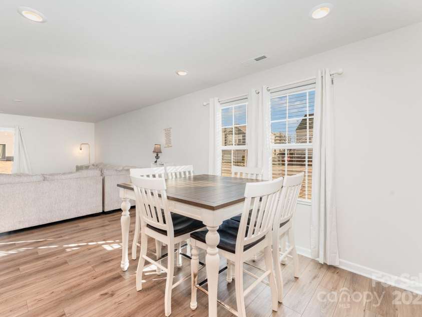 150 Mountain Bridge Way, Statesville, NC 28625.  MLS# CAR4330213, YatesRealty ID 4896. Dining Area