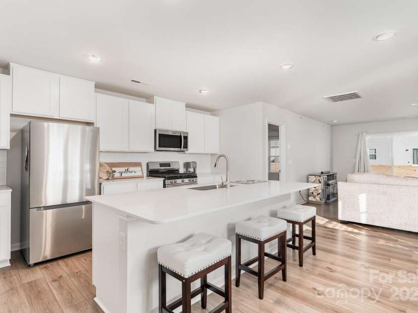 150 Mountain Bridge Way, Statesville, NC 28625.  MLS# CAR4330213, YatesRealty ID 4896. Kitchen with open floorplan