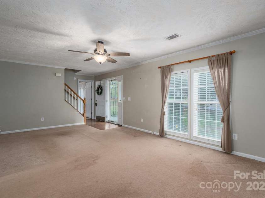 7553 Katherine Drive, Denver, NC 28037.  MLS# CAR4239745, YatesRealty ID 4896. 