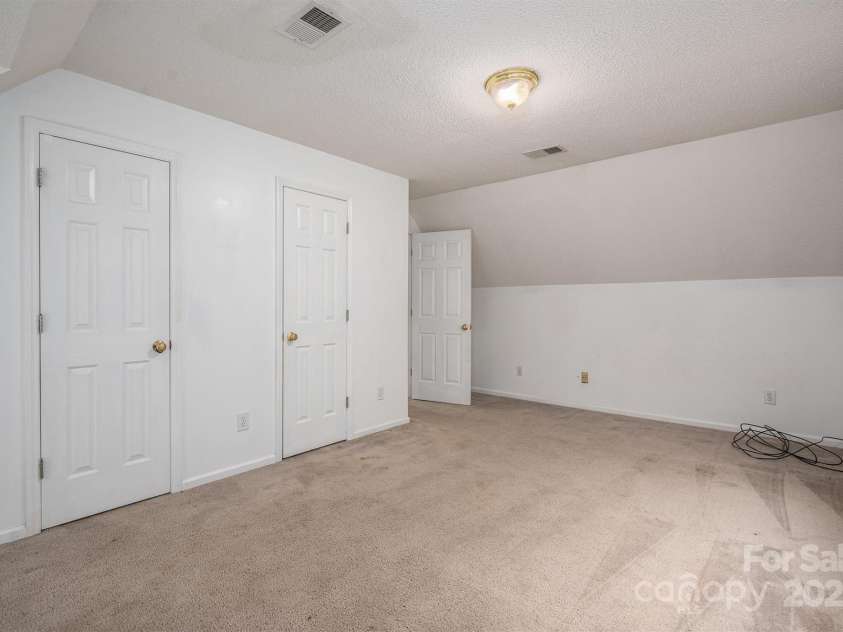 7553 Katherine Drive, Denver, NC 28037.  MLS# CAR4239745, YatesRealty ID 4896. 