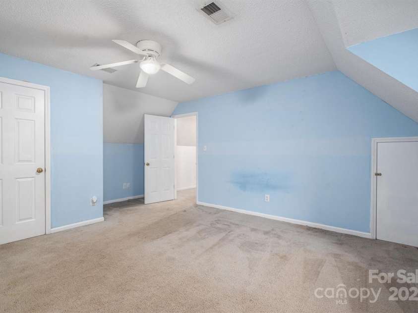 7553 Katherine Drive, Denver, NC 28037.  MLS# CAR4239745, YatesRealty ID 4896. 