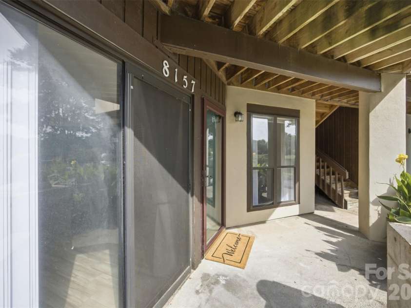 8157 Cedar Glen Drive, Charlotte, NC 28212.  MLS# CAR4421778, YatesRealty ID 48960. 