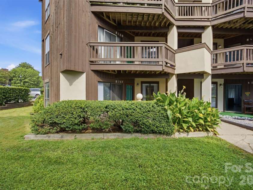 8157 Cedar Glen Drive, Charlotte, NC 28212.  MLS# CAR4421778, YatesRealty ID 48960. 