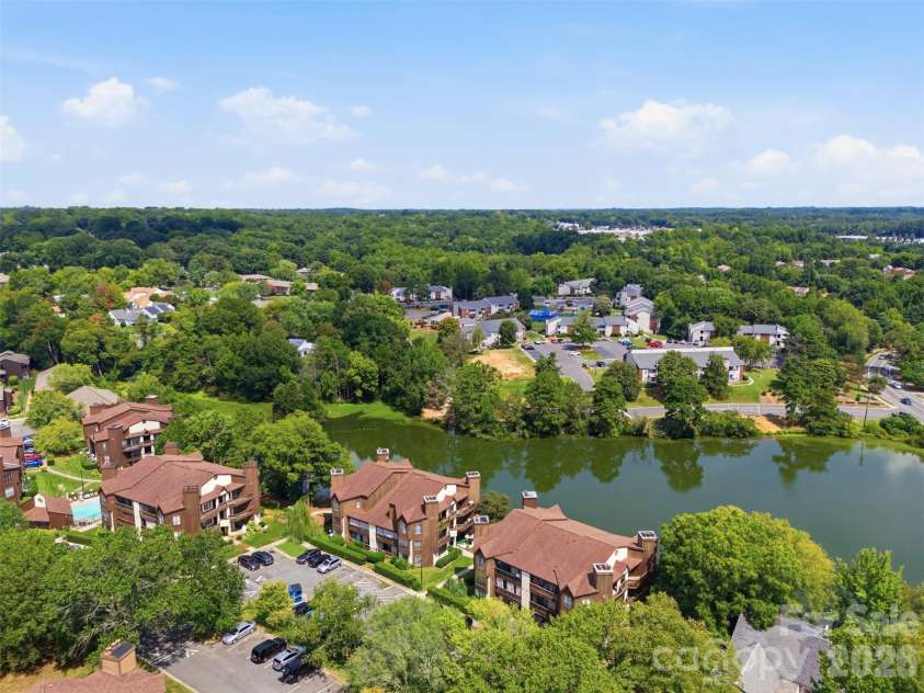 8157 Cedar Glen Drive, Charlotte, NC 28212.  MLS# CAR4421778, YatesRealty ID 48960. 