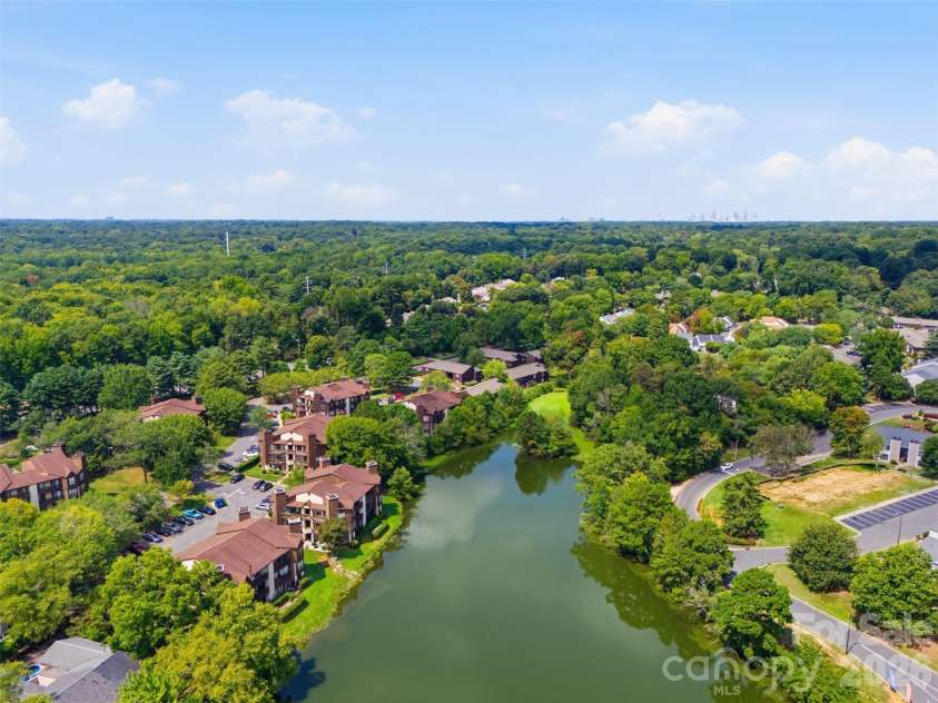 8157 Cedar Glen Drive, Charlotte, NC 28212.  MLS# CAR4421778, YatesRealty ID 48960. 