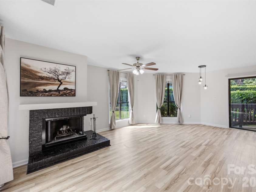 8157 Cedar Glen Drive, Charlotte, NC 28212.  MLS# CAR4421778, YatesRealty ID 48960. View from front door coming inside.