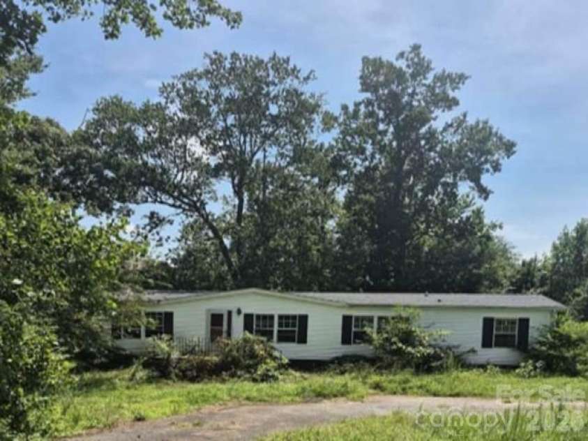 4831 Broken Pine Lane, Granite Falls, NC 28630.  MLS# CAR4421873, YatesRealty ID 48963. 