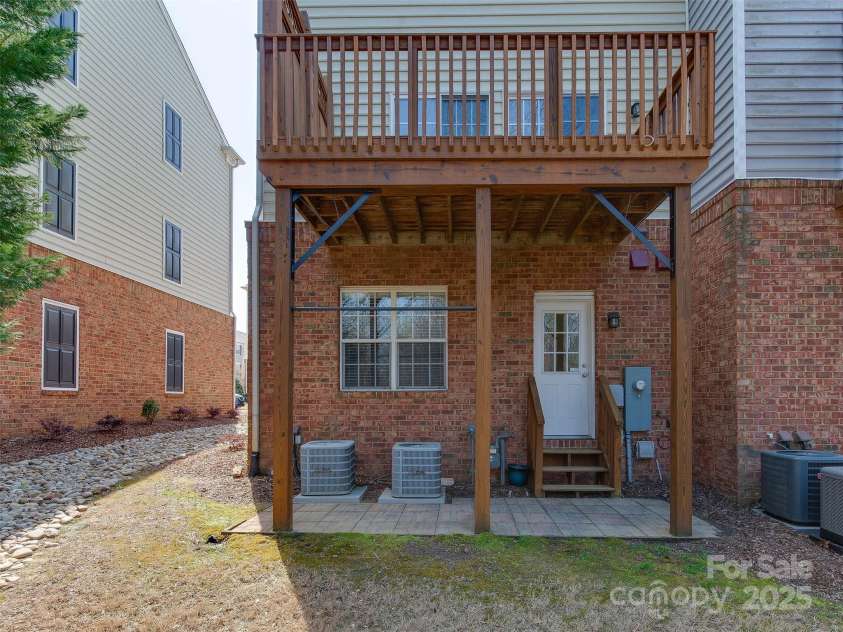 5417 Werburgh Street, Charlotte, NC 28209.  MLS# CAR4235693, YatesRealty ID 4897. 