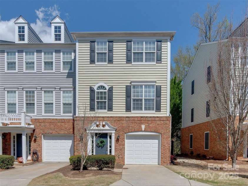 5417 Werburgh Street, Charlotte, NC 28209.  MLS# CAR4235693, YatesRealty ID 4897. 
