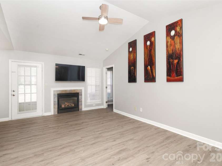 7200 Petal Court, Charlotte, NC 28227.  MLS# CAR4355720, YatesRealty ID 4897. 