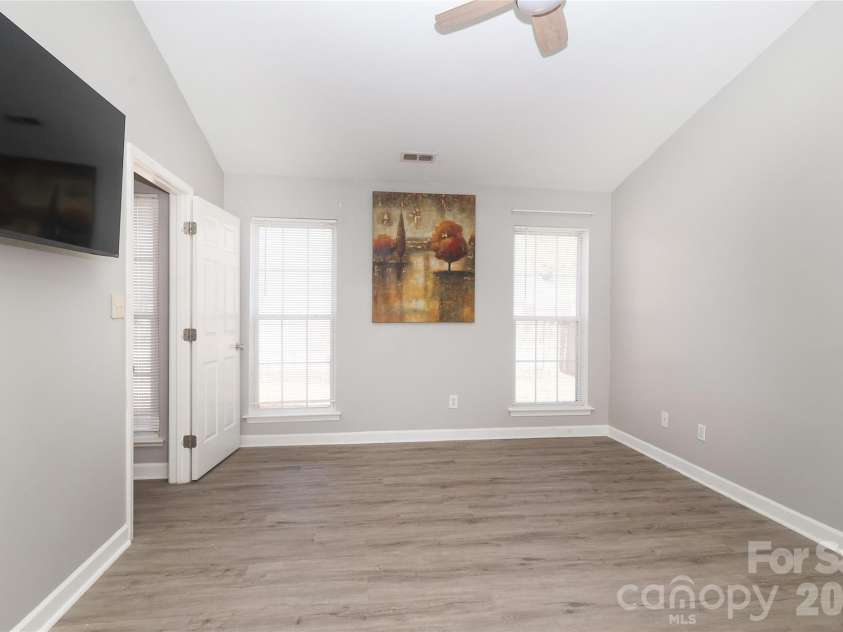 7200 Petal Court, Charlotte, NC 28227.  MLS# CAR4355720, YatesRealty ID 4897. 