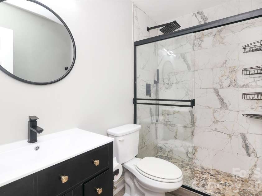7200 Petal Court, Charlotte, NC 28227.  MLS# CAR4355720, YatesRealty ID 4897. 