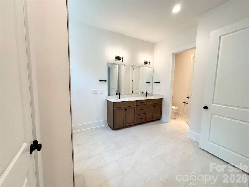2976 Alveston Drive, Concord, NC 28027.  MLS# CAR4421875, YatesRealty ID 48973. 