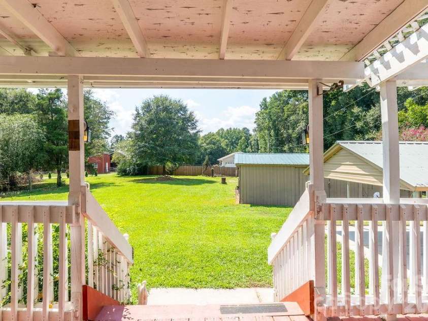 8095 Henry Harris Road, Indian Land, SC 29707.  MLS# CAR4421890, YatesRealty ID 48974. 