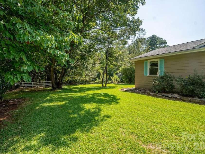 8095 Henry Harris Road, Indian Land, SC 29707.  MLS# CAR4421890, YatesRealty ID 48974. 