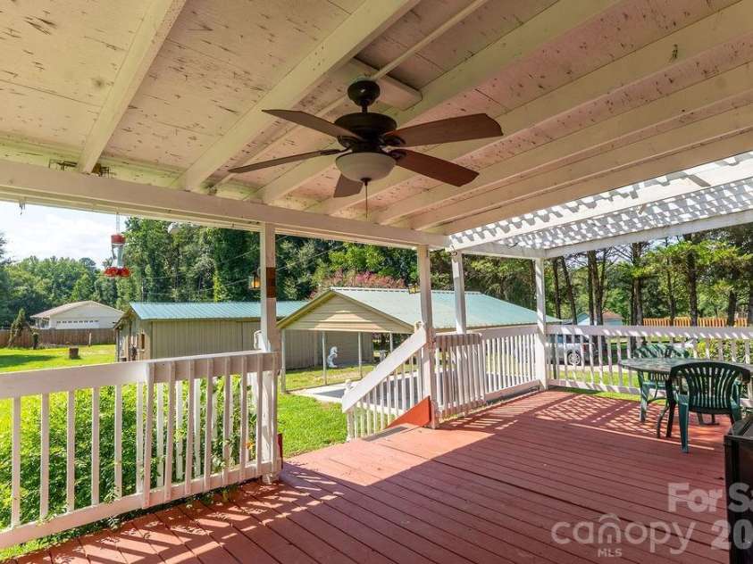 8095 Henry Harris Road, Indian Land, SC 29707.  MLS# CAR4421890, YatesRealty ID 48974. 