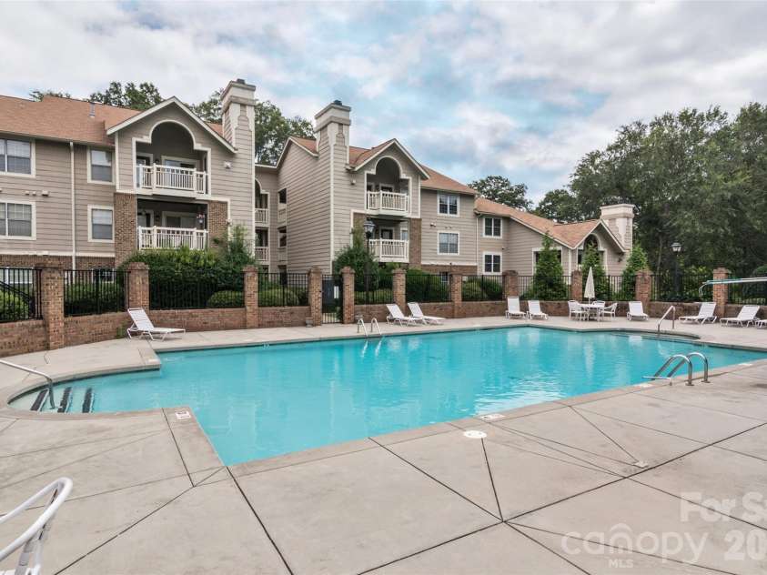 5001 Sharon Road, Charlotte, NC 28210.  MLS# CAR4420767, YatesRealty ID 48975. 