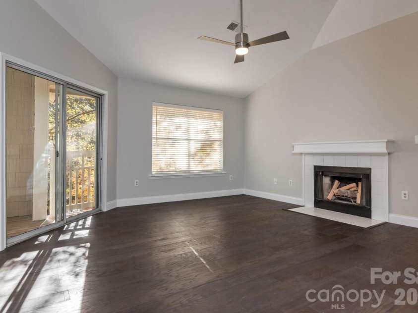 5001 Sharon Road, Charlotte, NC 28210.  MLS# CAR4420767, YatesRealty ID 48975. 