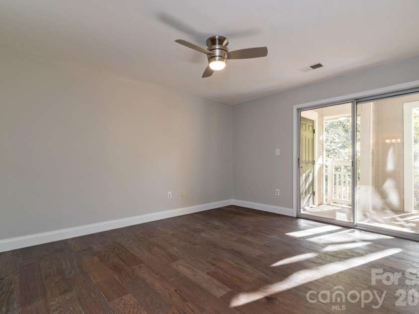 5001 Sharon Road, Charlotte, NC 28210.  MLS# CAR4420767, YatesRealty ID 48975. 