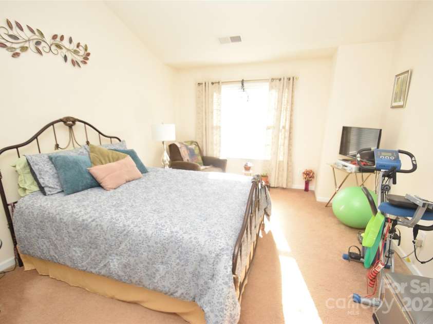 11646 Rabbit Ridge Road, Charlotte, NC 28270.  MLS# CAR4216971, YatesRealty ID 4898. 