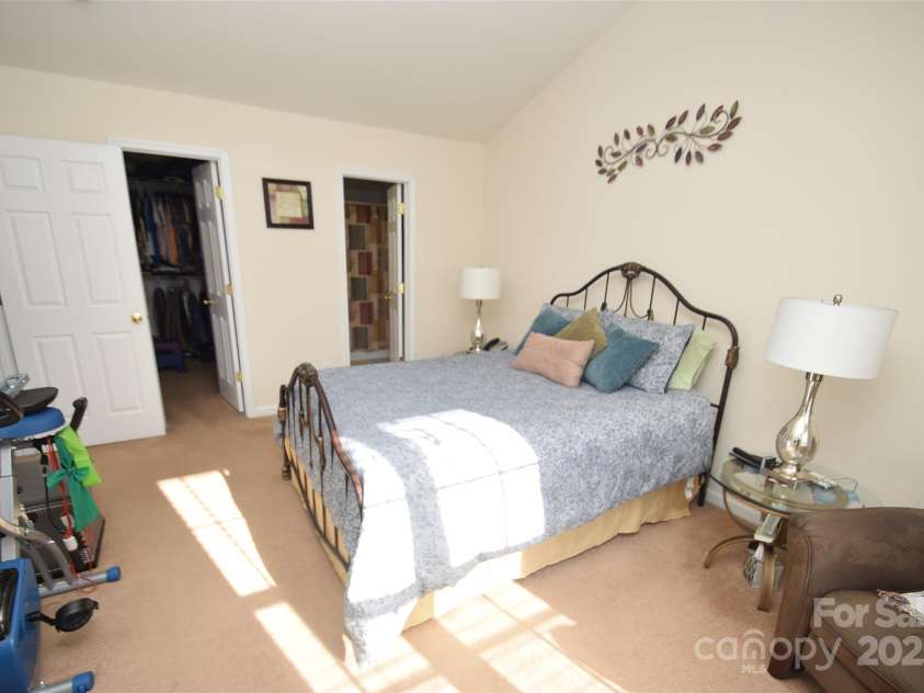 11646 Rabbit Ridge Road, Charlotte, NC 28270.  MLS# CAR4216971, YatesRealty ID 4898. 