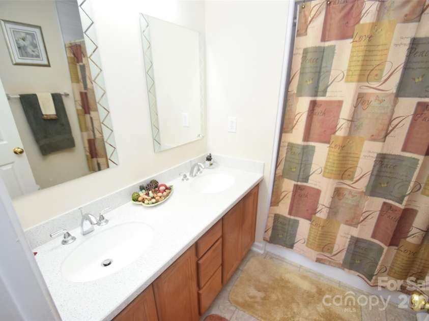 11646 Rabbit Ridge Road, Charlotte, NC 28270.  MLS# CAR4216971, YatesRealty ID 4898. 