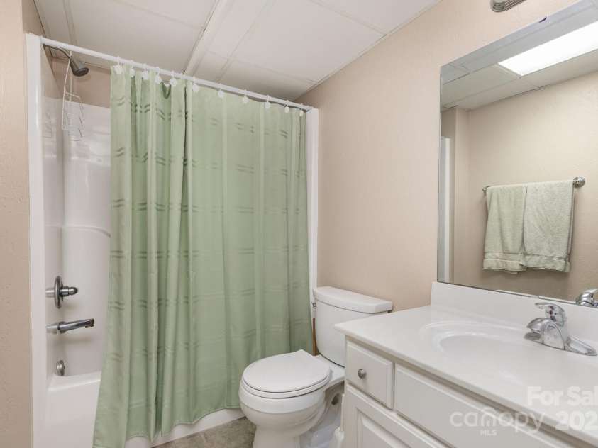 3646 Hogan Court, Conover, NC 28613.  MLS# CAR4321487, YatesRealty ID 4898. 