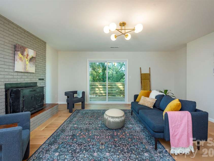 68 Sun Valley Drive, Alexander, NC 28701.  MLS# CAR4421813, YatesRealty ID 48982. 