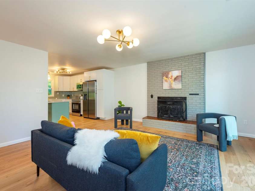 68 Sun Valley Drive, Alexander, NC 28701.  MLS# CAR4421813, YatesRealty ID 48982. 