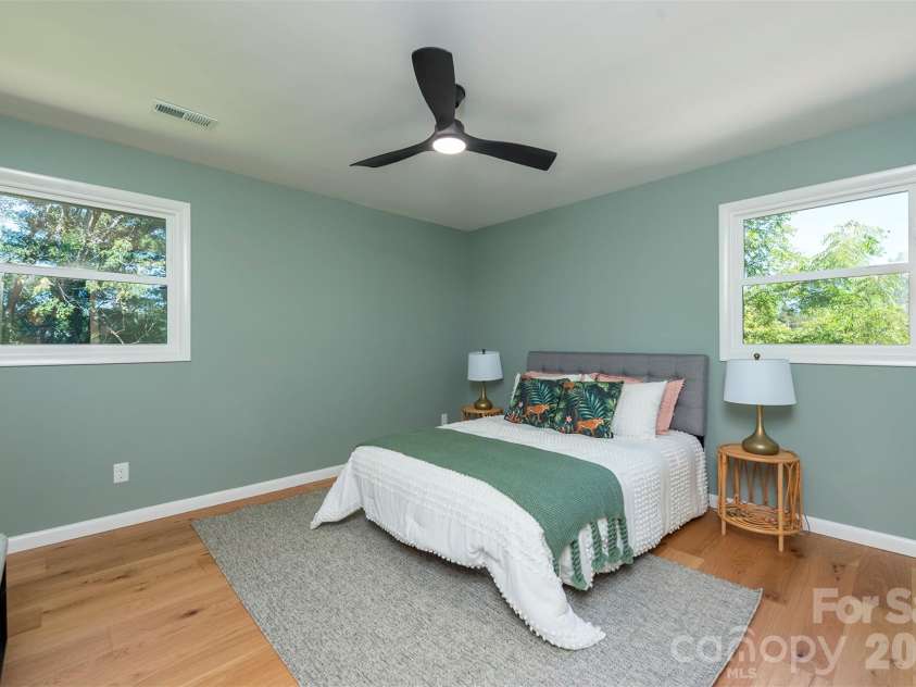 68 Sun Valley Drive, Alexander, NC 28701.  MLS# CAR4421813, YatesRealty ID 48982. 