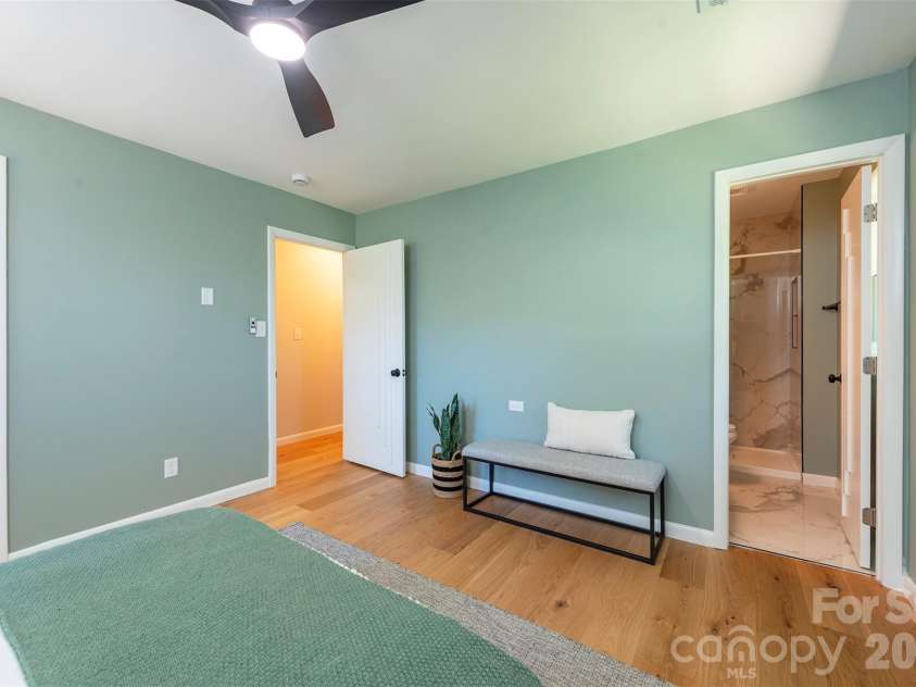 68 Sun Valley Drive, Alexander, NC 28701.  MLS# CAR4421813, YatesRealty ID 48982. 