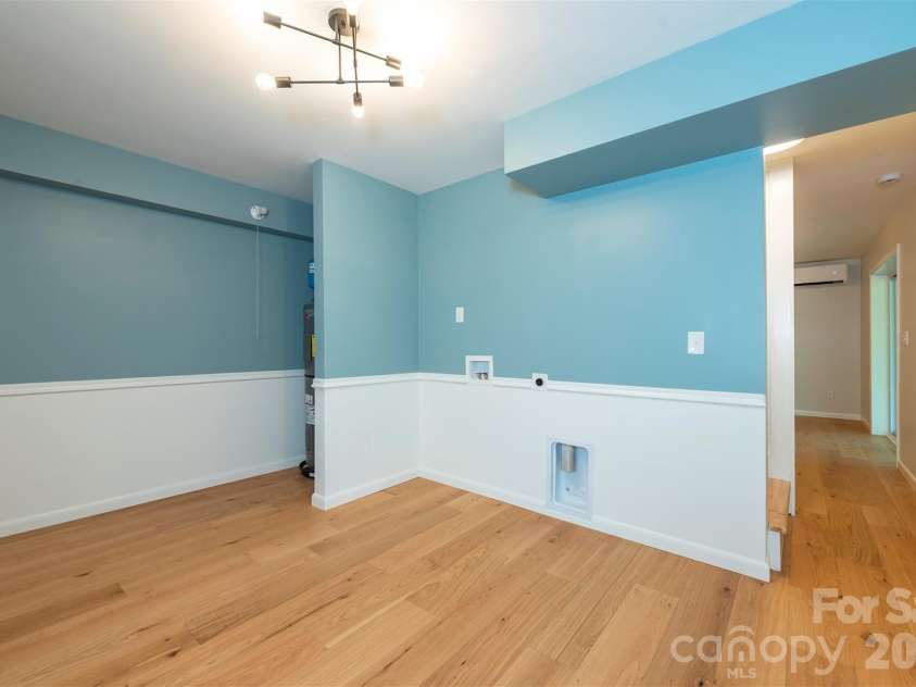68 Sun Valley Drive, Alexander, NC 28701.  MLS# CAR4421813, YatesRealty ID 48982. 