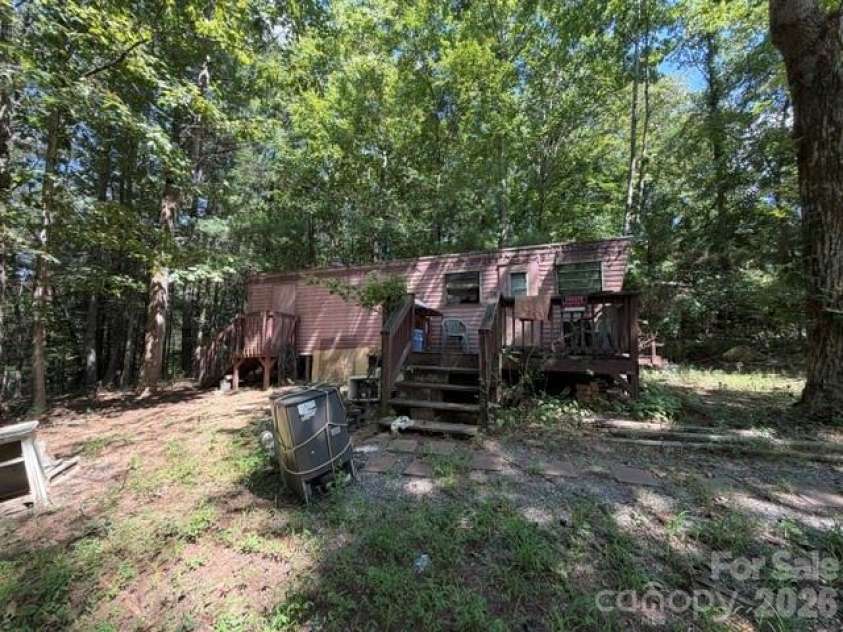 3205 Oran Yount Lane, Granite Falls, NC 28630.  MLS# CAR4421889, YatesRealty ID 48984. 