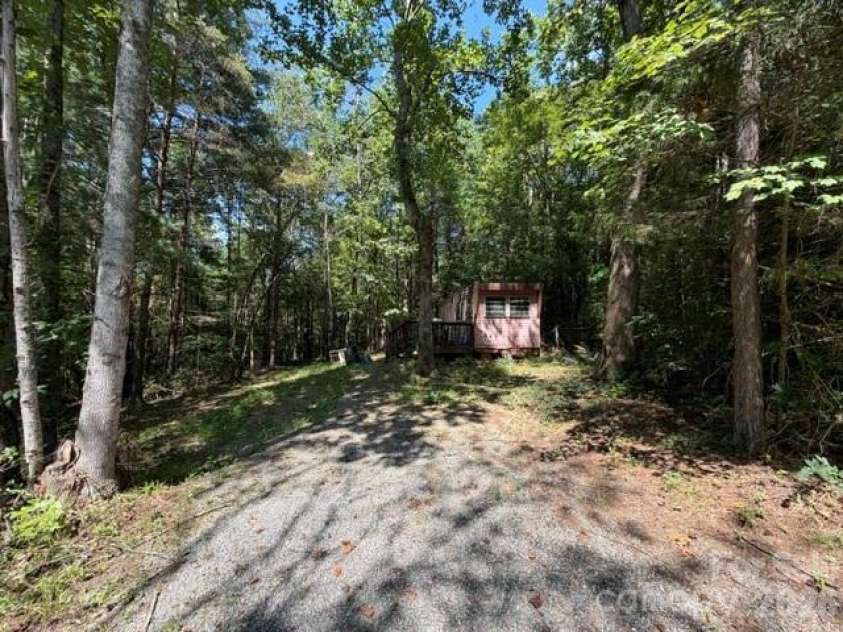 3205 Oran Yount Lane, Granite Falls, NC 28630.  MLS# CAR4421889, YatesRealty ID 48984. 