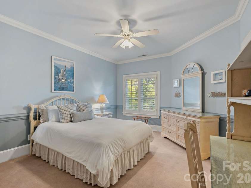 18350 Invergordon Lane, Cornelius, NC 28031.  MLS# CAR4421803, YatesRealty ID 48989. 