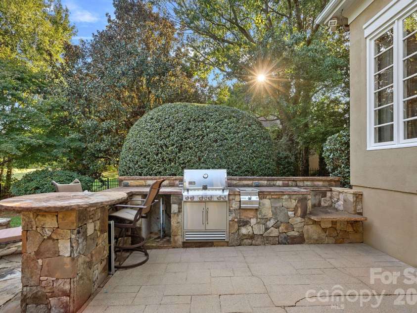 18350 Invergordon Lane, Cornelius, NC 28031.  MLS# CAR4421803, YatesRealty ID 48989. 