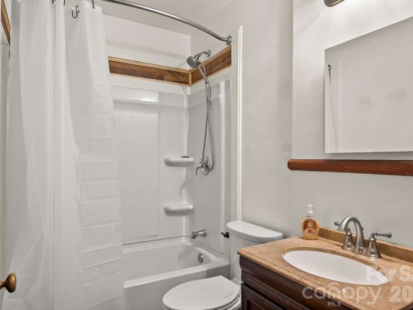 1001 Clemmonsville Road, Winston Salem, NC 27127.  MLS# CAR4341471, YatesRealty ID 4899. 