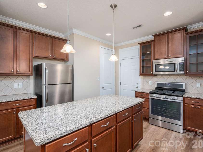 104 Barley Court, Mount Holly, NC 28120.  MLS# CAR4334232, YatesRealty ID 4899. 