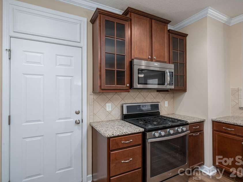 104 Barley Court, Mount Holly, NC 28120.  MLS# CAR4334232, YatesRealty ID 4899. 