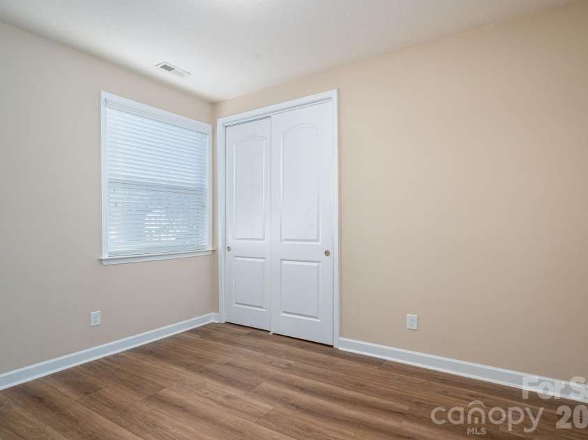 104 Barley Court, Mount Holly, NC 28120.  MLS# CAR4334232, YatesRealty ID 4899. 