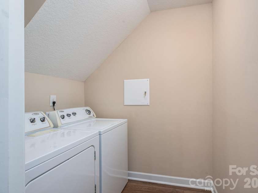 104 Barley Court, Mount Holly, NC 28120.  MLS# CAR4334232, YatesRealty ID 4899. 