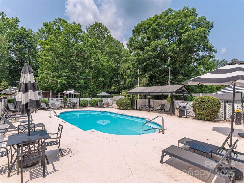 1150 Blue Ridge Road, Flat Rock, NC 28731.  MLS# CAR4302302, YatesRealty ID 49. 