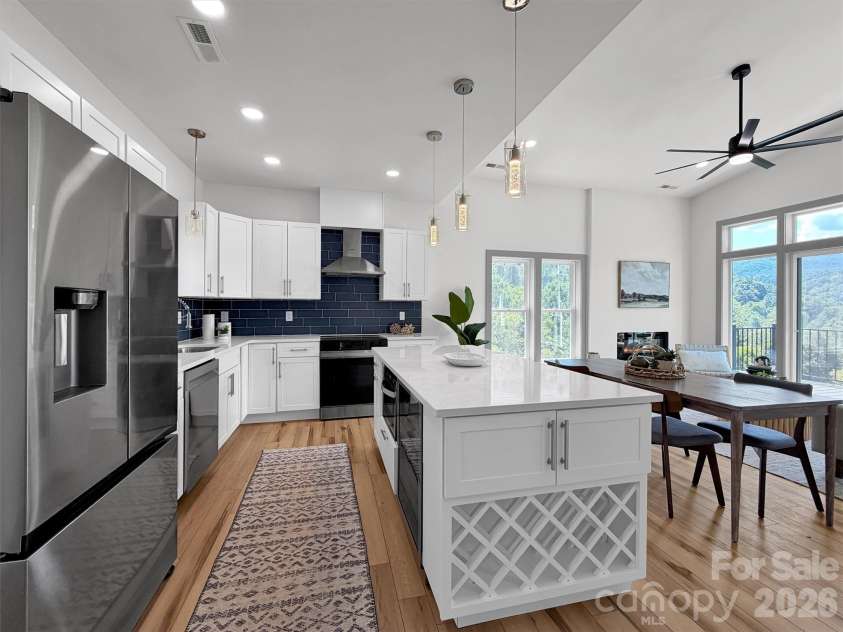 185 Kadire Drive, Waynesville, NC 28785.  MLS# CAR4420272, YatesRealty ID 49001. 