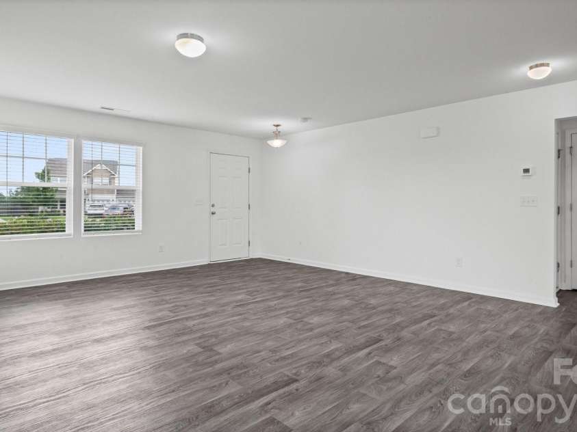 132 Galley Lane, Statesville, NC 28677.  MLS# CAR4421928, YatesRealty ID 49003. 