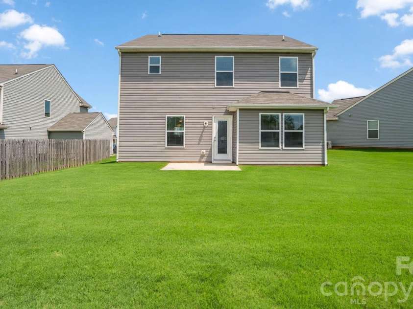132 Galley Lane, Statesville, NC 28677.  MLS# CAR4421928, YatesRealty ID 49003. 